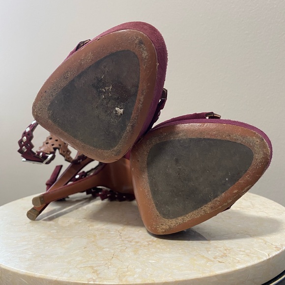 Alaïa Suede Burgundy Studded & Lasercut Accents Platform Heels Size 38.5/8 - Picture 6 of 6